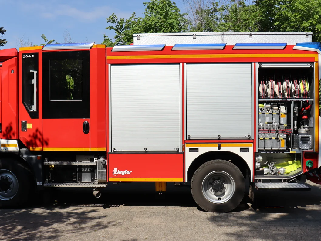 HLF 10